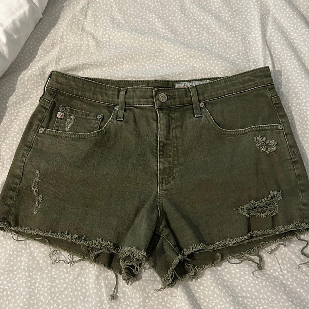 AG Bryn ex boyfriend cut off Jean short 29
